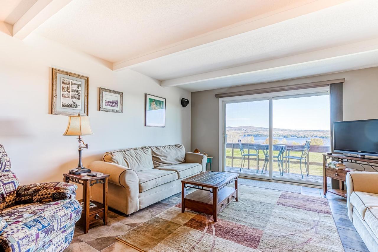 Squaw Village Condo Гринвилл Экстерьер фото
